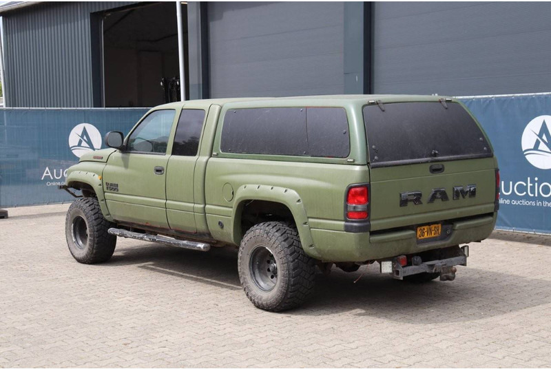 Dodge Ram 1500 - Car: picture 4 Dodge Ram 1500 - Car: picture 4