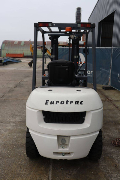 Eurotrac FE30-Eco - Electric forklift: picture 5 Eurotrac FE30-Eco - Electric forklift: picture 5