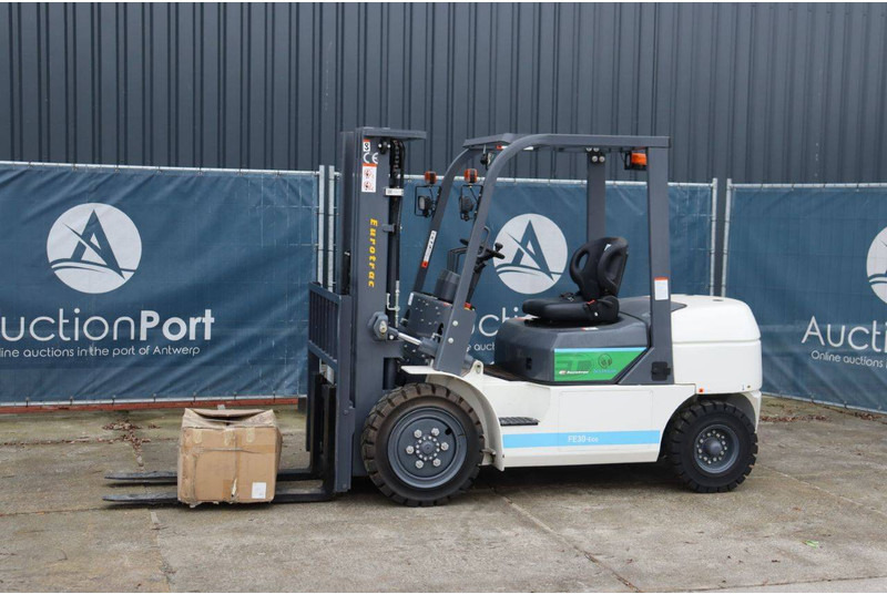 Eurotrac FE30-Eco - Electric forklift: picture 1 Eurotrac FE30-Eco - Electric forklift: picture 1