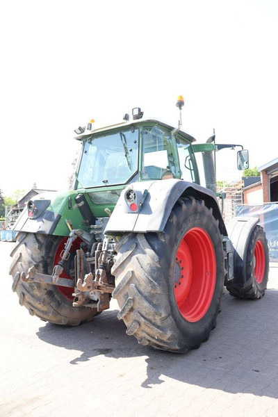 Fendt 718 - Farm tractor: picture 5 Fendt 718 - Farm tractor: picture 5