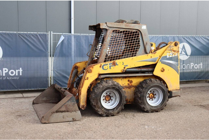 Gehl R220 - Wheel loader: picture 1 Gehl R220 - Wheel loader: picture 1