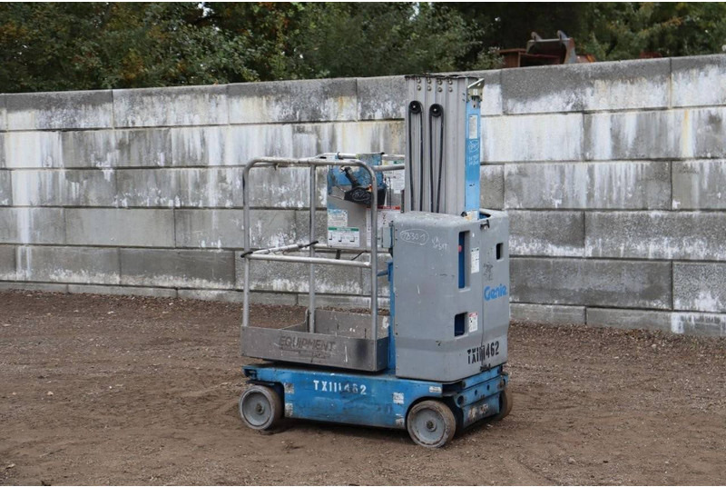 Genie GR20 - Aerial platform: picture 3 Genie GR20 - Aerial platform: picture 3