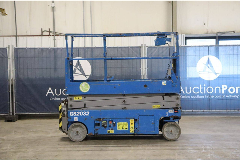 Genie GS-2032 - Scissor lift: picture 2 Genie GS-2032 - Scissor lift: picture 2
