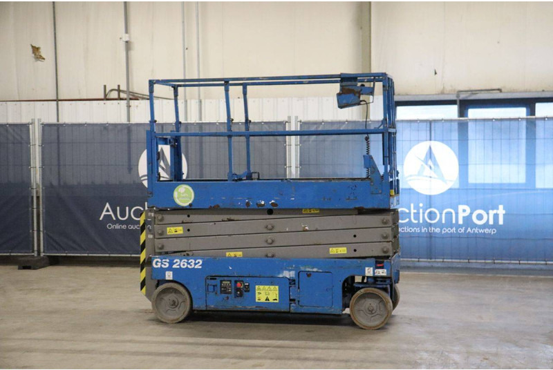 Genie GS 2632 - Scissor lift: picture 3 Genie GS 2632 - Scissor lift: picture 3