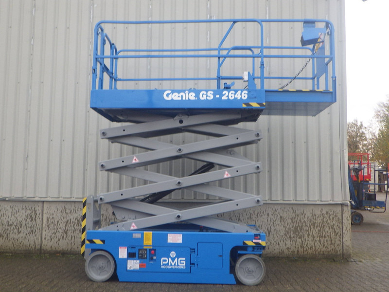 New Scissor lift Genie GS-2646: picture 11
