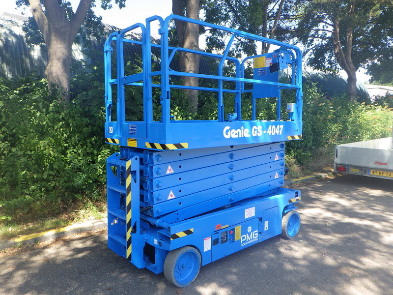 Genie GS-4047 - Scissor lift: picture 2 Genie GS-4047 - Scissor lift: picture 2