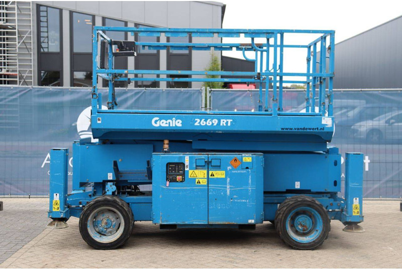 Genie GS2669 RT - Scissor lift: picture 2 Genie GS2669 RT - Scissor lift: picture 2