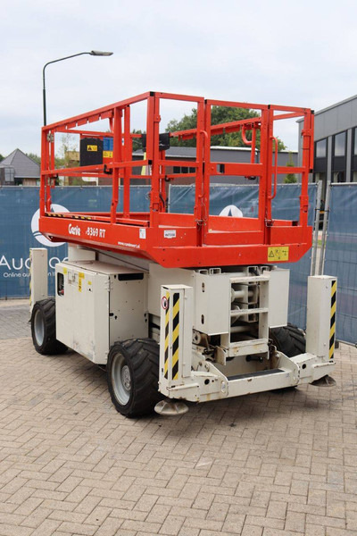 Genie GS3369 RT - Scissor lift: picture 4 Genie GS3369 RT - Scissor lift: picture 4