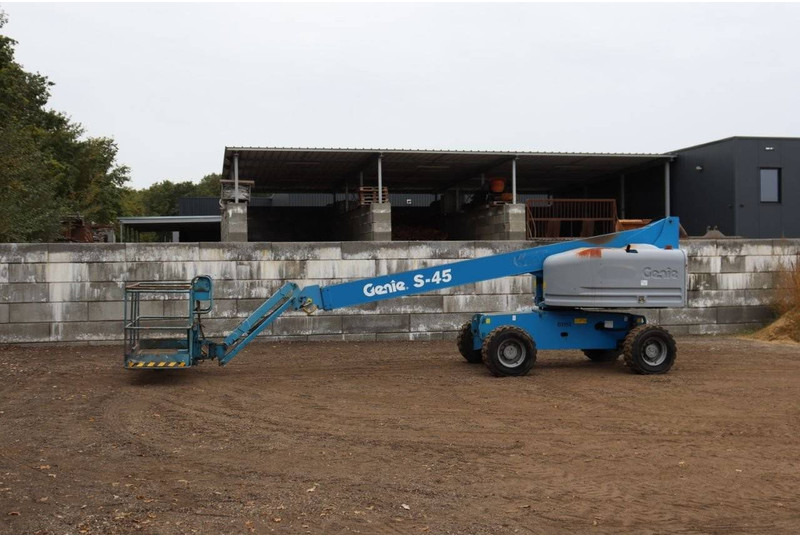Genie S-45 - Telescopic boom: picture 1 Genie S-45 - Telescopic boom: picture 1