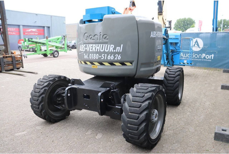 Genie Z-45/25 - Articulated boom: picture 5 Genie Z-45/25 - Articulated boom: picture 5