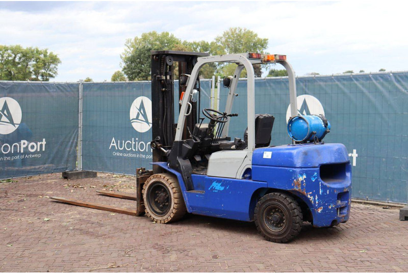 Hangcha CPQD35N RW11A-Y - LPG forklift: picture 3 Hangcha CPQD35N RW11A-Y - LPG forklift: picture 3