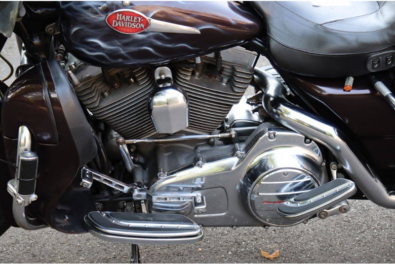 Motorcycle Harley-Davidson Ultra Classic CVO: picture 15