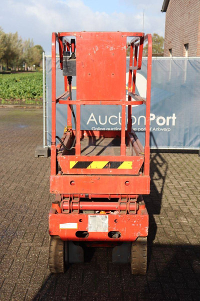Haulotte COMPACT 8 - Scissor lift: picture 5 Haulotte COMPACT 8 - Scissor lift: picture 5