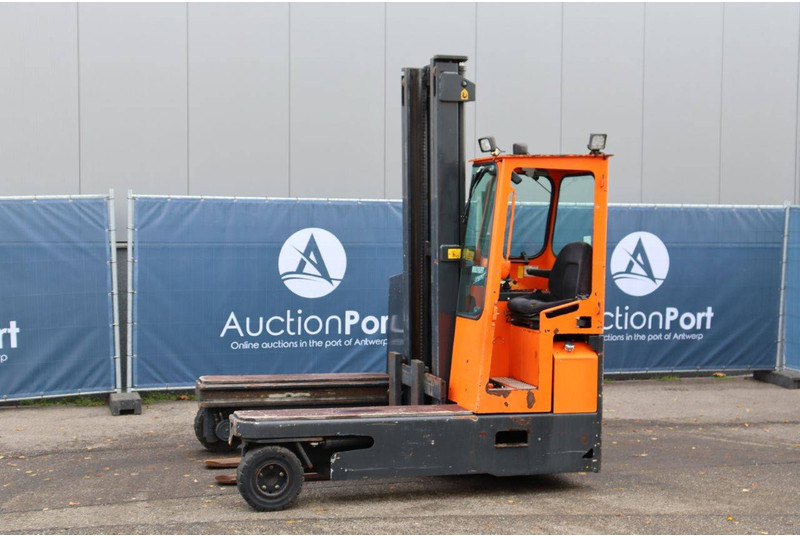 Hubtex DQ30D - Side loader: picture 1 Hubtex DQ30D - Side loader: picture 1