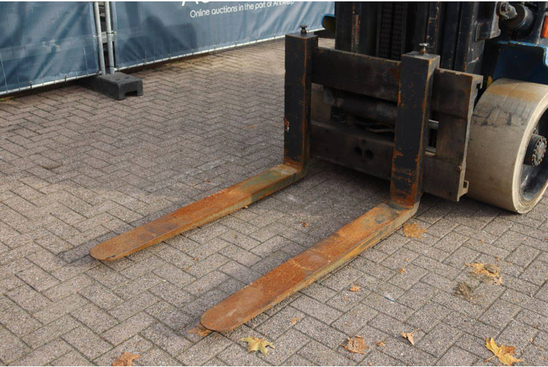 LPG forklift Hyster: picture 10