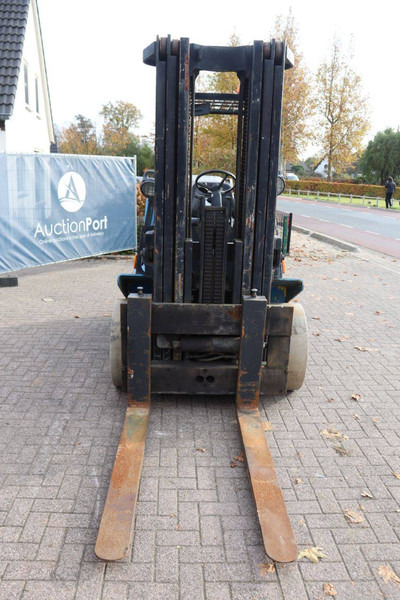 LPG forklift Hyster: picture 8