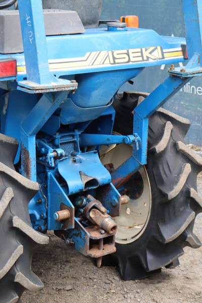 Farm tractor Iseki Landhope 155: picture 15