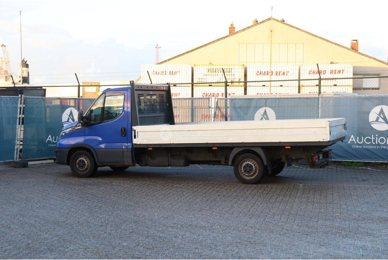 Iveco Daily 35C15 - Car: picture 3 Iveco Daily 35C15 - Car: picture 3