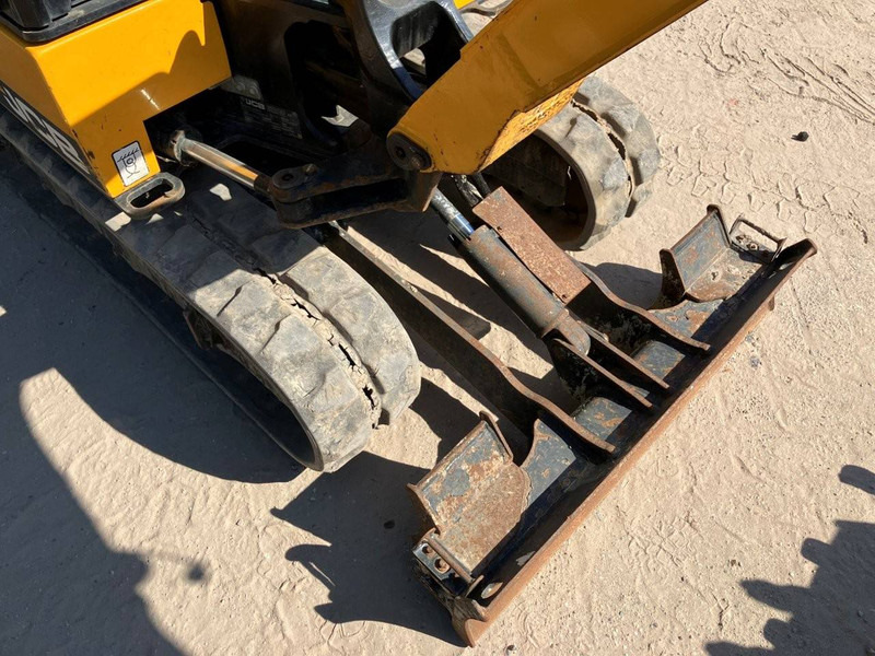 Mini excavator JCB 16C-1 T3: picture 9