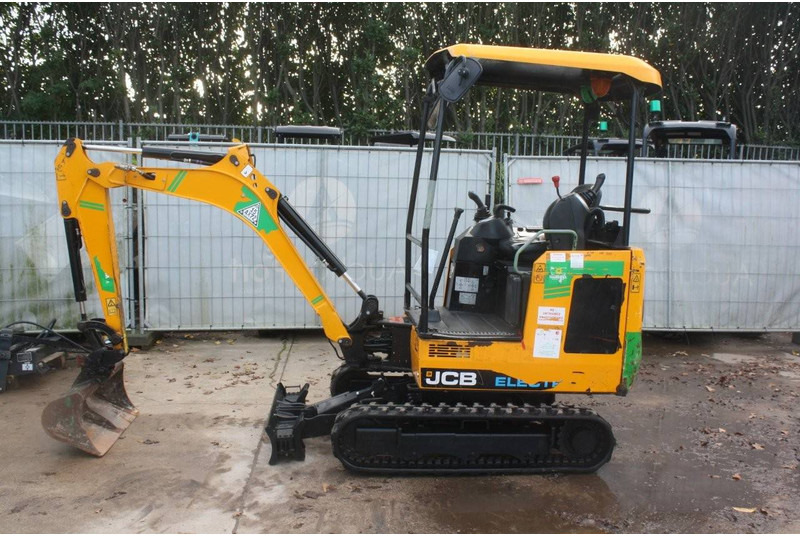 JCB 19C-1E - Mini excavator: picture 3 JCB 19C-1E - Mini excavator: picture 3