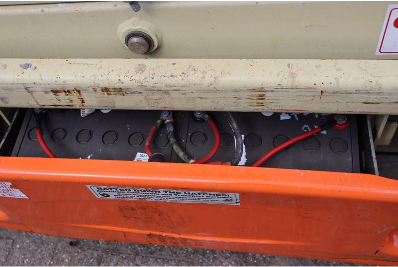Scissor lift JLG 1930ES: picture 17