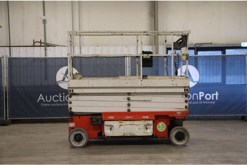 JLG 2646ES - Scissor lift: picture 2 JLG 2646ES - Scissor lift: picture 2