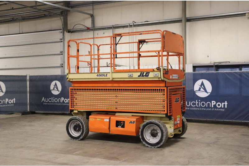 JLG 4069LE - Scissor lift: picture 4 JLG 4069LE - Scissor lift: picture 4