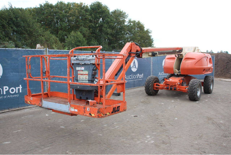 Telescopic boom JLG 460SJ: picture 8