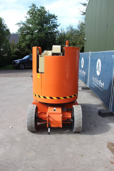 JLG E300AJP - Articulated boom: picture 4 JLG E300AJP - Articulated boom: picture 4