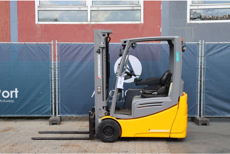 Jungheinrich EFG 218k - Electric forklift: picture 2 Jungheinrich EFG 218k - Electric forklift: picture 2