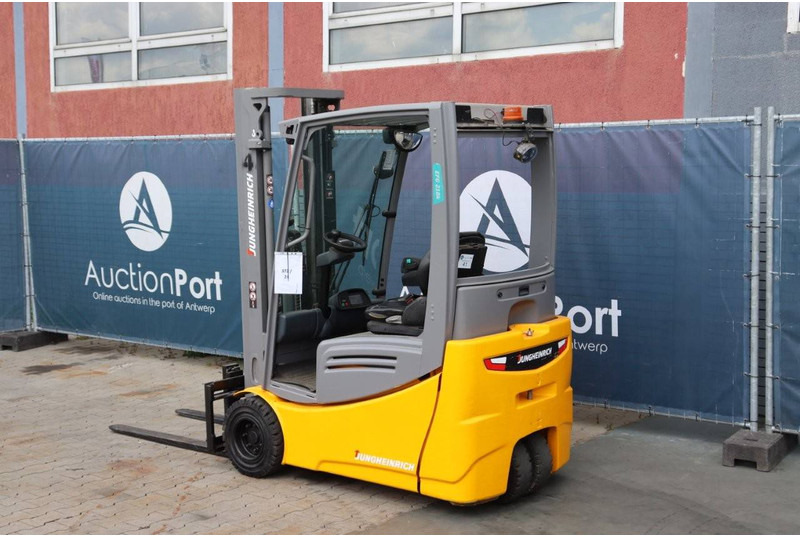 Jungheinrich EFG 218k - Electric forklift: picture 3 Jungheinrich EFG 218k - Electric forklift: picture 3