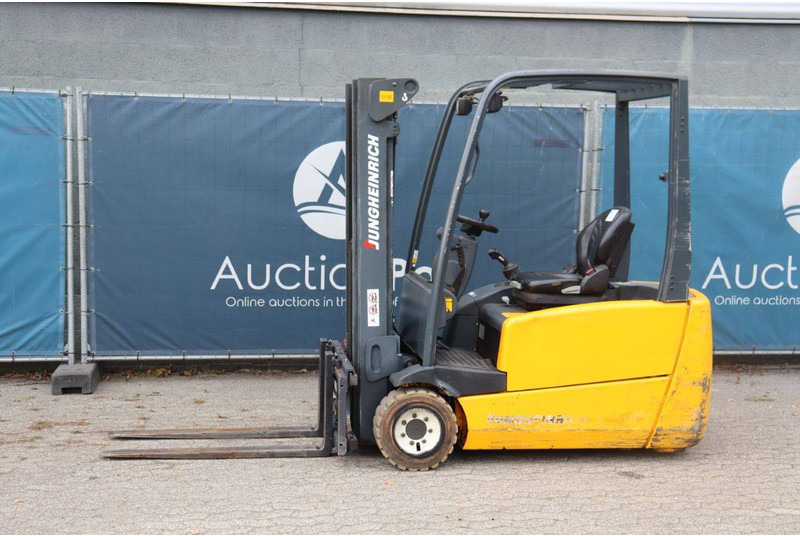 Jungheinrich EFG 220 - Electric forklift: picture 1 Jungheinrich EFG 220 - Electric forklift: picture 1
