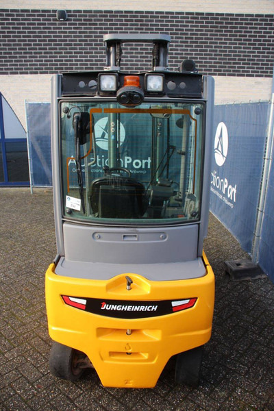 Jungheinrich EFG 320 - Electric forklift: picture 4 Jungheinrich EFG 320 - Electric forklift: picture 4