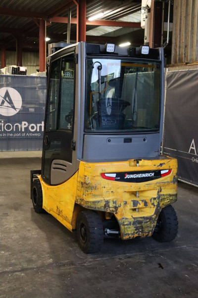 Jungheinrich EFG 320 - Electric forklift: picture 4 Jungheinrich EFG 320 - Electric forklift: picture 4