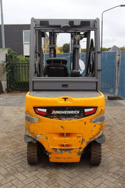 Jungheinrich EFG 425S - Electric forklift: picture 5 Jungheinrich EFG 425S - Electric forklift: picture 5