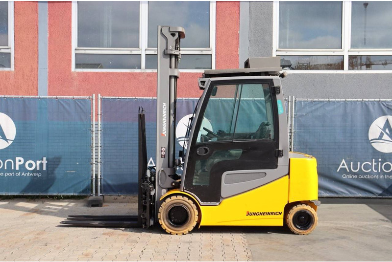 Jungheinrich EFG S30 - Electric forklift: picture 2 Jungheinrich EFG S30 - Electric forklift: picture 2