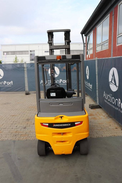 Jungheinrich EFG318 - Electric forklift: picture 4 Jungheinrich EFG318 - Electric forklift: picture 4