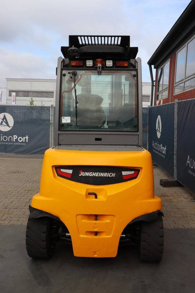Jungheinrich EFGS50 - Electric forklift: picture 4 Jungheinrich EFGS50 - Electric forklift: picture 4