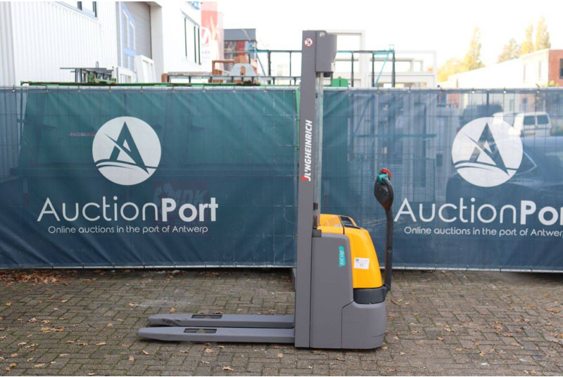 Jungheinrich EJC 112 - Stacker: picture 2 Jungheinrich EJC 112 - Stacker: picture 2