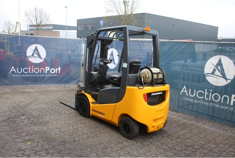 Jungheinrich TFG 320 - LPG forklift: picture 3 Jungheinrich TFG 320 - LPG forklift: picture 3