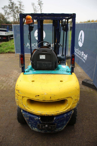 Komatsu FD25T-12 - Diesel forklift: picture 4 Komatsu FD25T-12 - Diesel forklift: picture 4