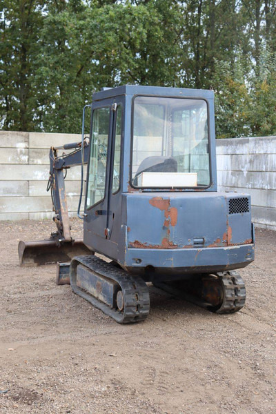 Komatsu PC10-6 - Crawler excavator: picture 4 Komatsu PC10-6 - Crawler excavator: picture 4