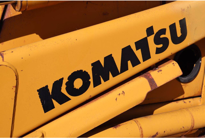 Backhoe loader Komatsu WB97R: picture 14