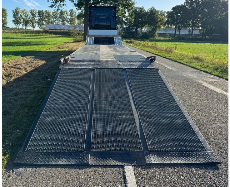 Kromhout 3ASDU - Low loader semi-trailer: picture 3 Kromhout 3ASDU - Low loader semi-trailer: picture 3