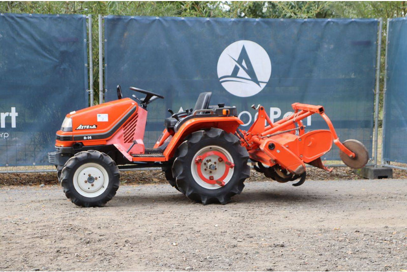 Kubota A-14 - Farm tractor: picture 1 Kubota A-14 - Farm tractor: picture 1