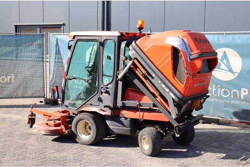 Kubota F3560 - Garden mower: picture 3 Kubota F3560 - Garden mower: picture 3