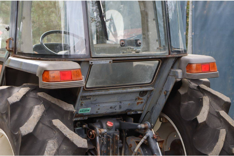 Farm tractor Kubota GL300: picture 16