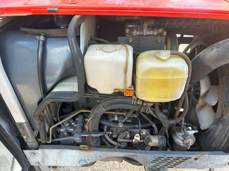 Farm tractor Kubota GL33: picture 18