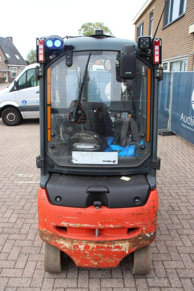Linde E20PHL-02 - Electric forklift: picture 4 Linde E20PHL-02 - Electric forklift: picture 4