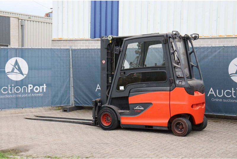Linde E30HL-01/600 - Electric forklift: picture 3 Linde E30HL-01/600 - Electric forklift: picture 3